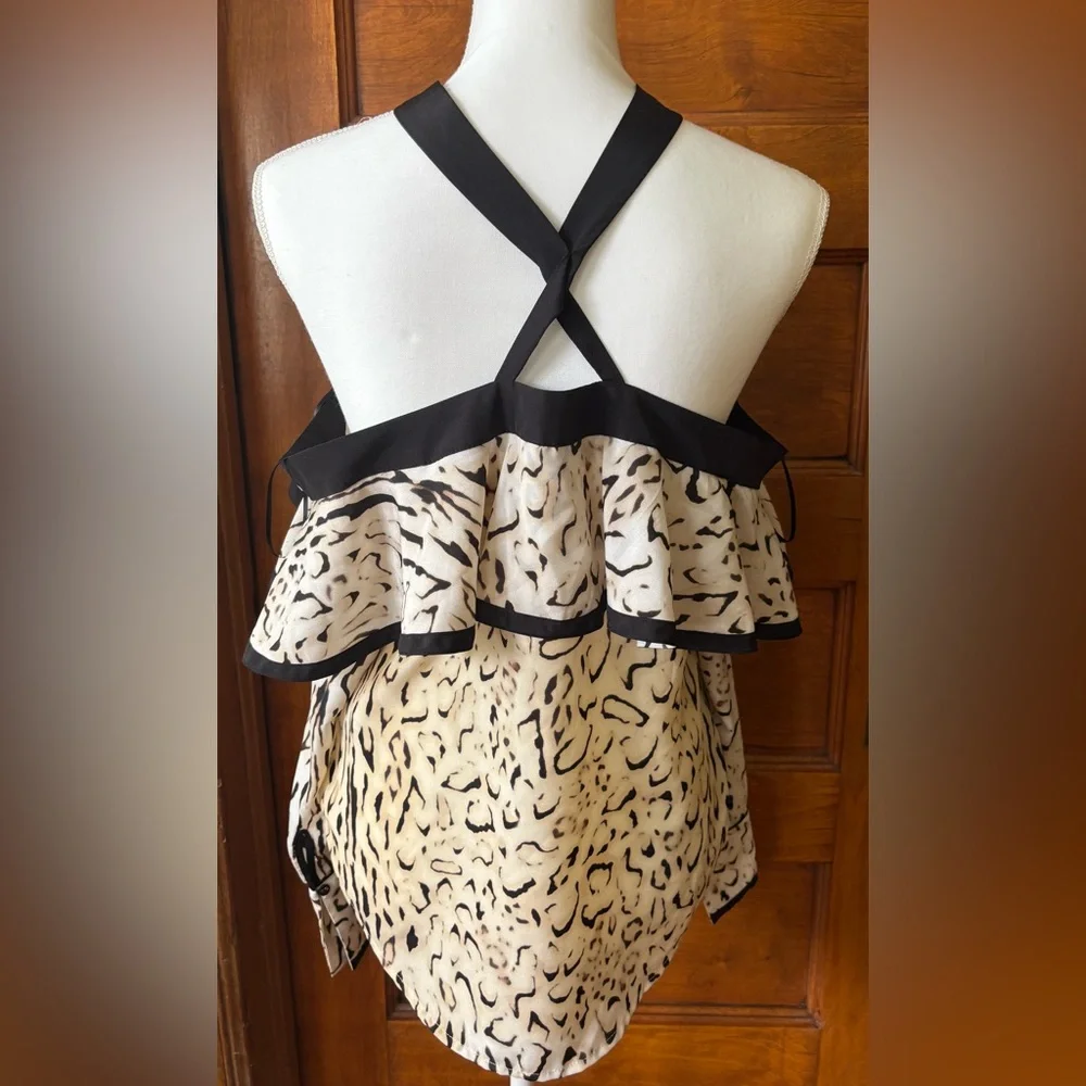 Guess Grayson Ruffle Top - Picture 4 of 8